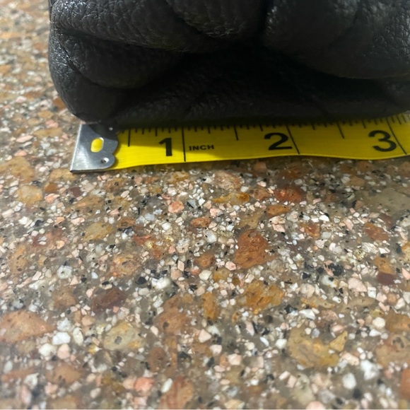 G by Guess Quilted Black Shoulder Bag with Gold Details - Picture 15 of 16